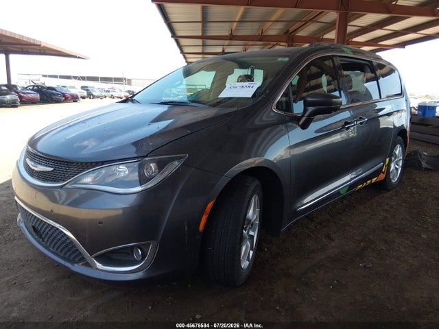 Chrysler Pacifica Touring L 2020 2C4RC1BG9LR190521 Image 2
