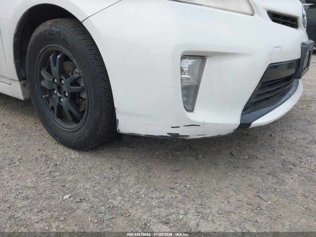 Toyota Prius Two 2014 JTDKN3DU7E1739585 Image 6