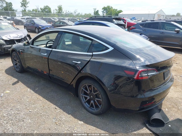 45678629 :رقم المزاد ، 5YJ3E1EB2KF208724 vin ، 2019 Tesla Model 3 Long Range/performance مزاد بيع
