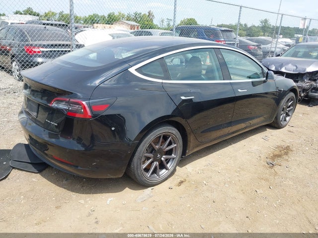 45678629 :رقم المزاد ، 5YJ3E1EB2KF208724 vin ، 2019 Tesla Model 3 Long Range/performance مزاد بيع
