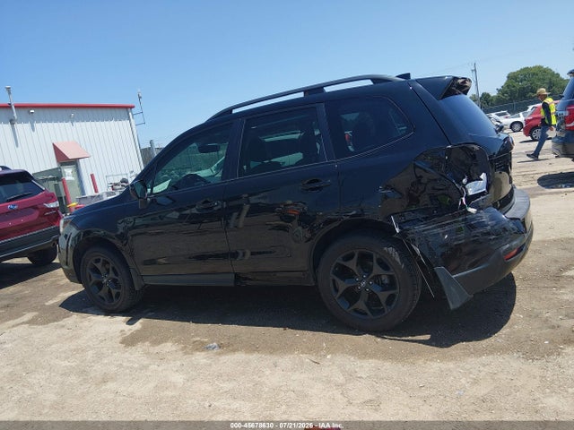 JF2SJAGC5JH549645 Subaru Forester 2.5i Premium