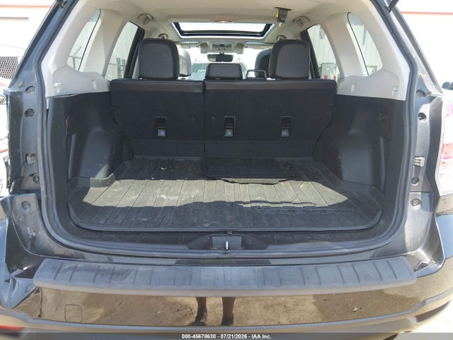 JF2SJAGC5JH549645 Subaru Forester 2.5i Premium