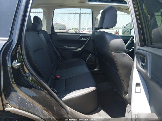 JF2SJAGC5JH549645 Subaru Forester 2.5i Premium