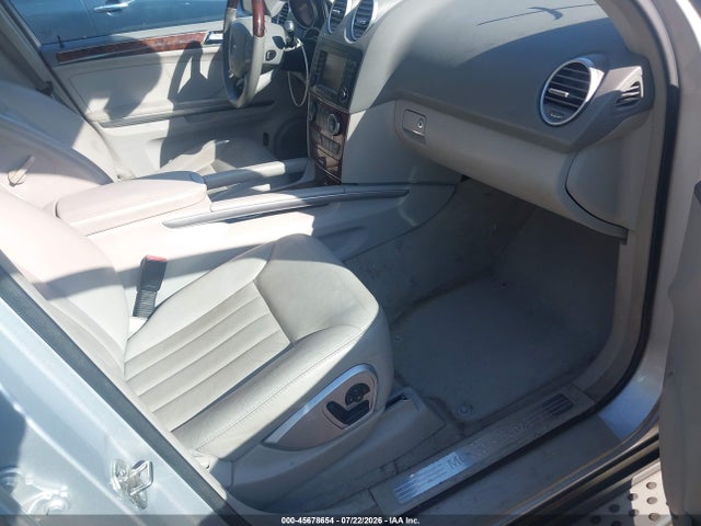 45678654 :رقم المزاد ، 4JGBB72E88A335187 vin ، 2008 Mercedes-benz M-class 5.5l مزاد بيع