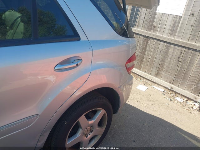 45678654 :رقم المزاد ، 4JGBB72E88A335187 vin ، 2008 Mercedes-benz M-class 5.5l مزاد بيع