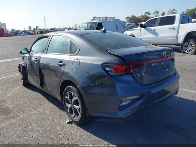 2021 Kia Forte Lxs მანქანა იყიდება აუქციონზე, vin: 3KPF24AD0ME297149, აუქციონის ნომერი: 45678678