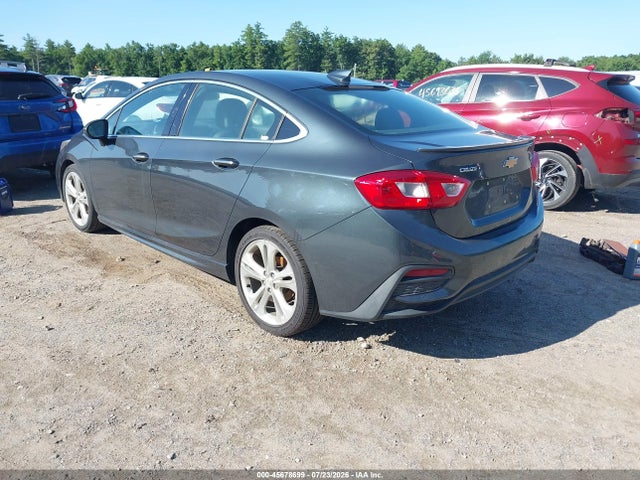 Chevrolet Cruze Premier Auto 2018 1G1BF5SM3J7102768 Image 3