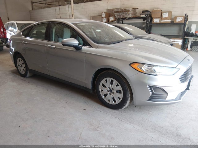 Ford FUSION S 2020 3FA6P0G72LR140389 главное изображение