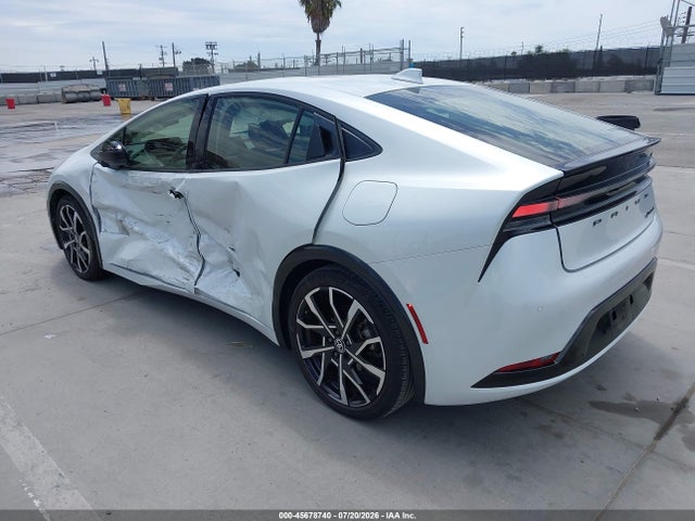 JTDACACU6R3014660 Toyota Prius Prime Xse