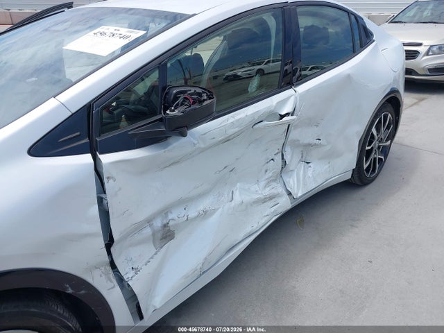 JTDACACU6R3014660 Toyota Prius Prime Xse
