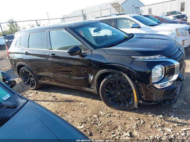 45678794 :رقم المزاد ، JA4J4UA84NZ056198 vin ، 2022 Mitsubishi Outlander Black Edition S-awc/se 2.5 S-awc/se Launch Edition S-awc مزاد بيع