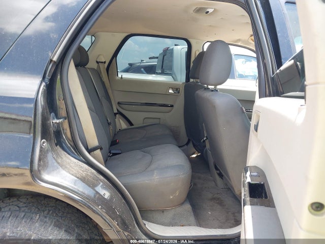 45678847 :رقم المزاد ، 4F2CZ06188KM19300 vin ، 2008 Mazda Tribute S Sport مزاد بيع