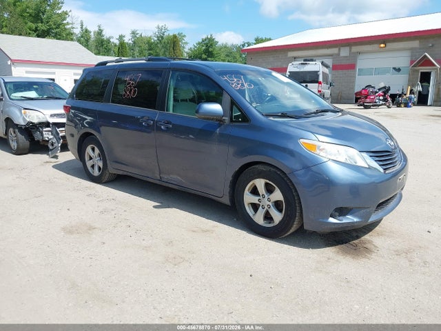 Auction sale of the 2015 Toyota Sienna Le 8 Passenger, vin: 5TDKK3DC1FS540990, lot number: 45678870