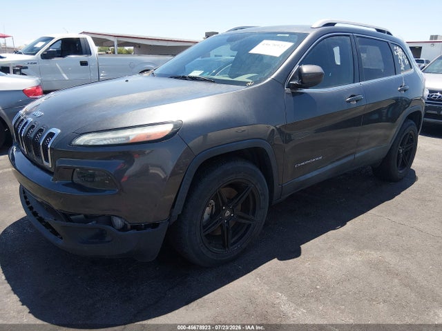 Jeep Cherokee Latitude 2016 1C4PJMCS3GW263316 Image 2