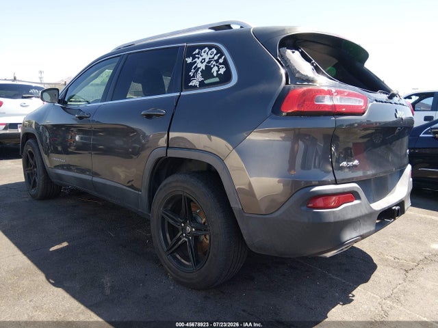 Jeep Cherokee Latitude 2016 1C4PJMCS3GW263316 Image 3