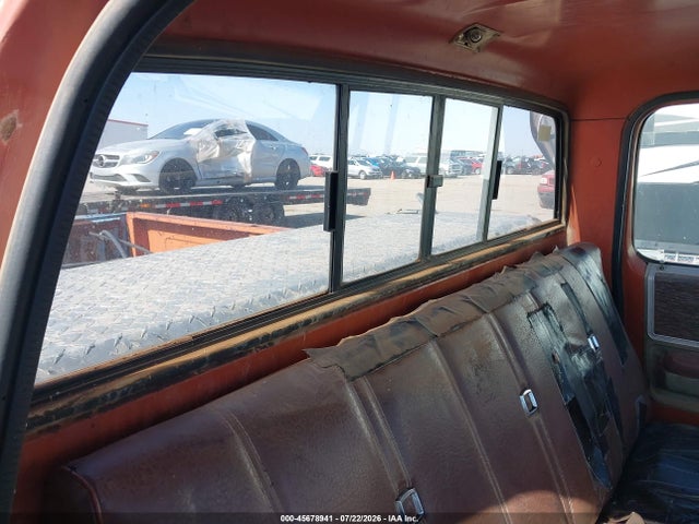 1975 Chevrolet C20/k20 მანქანა იყიდება აუქციონზე, vin: CCY245F437344, აუქციონის ნომერი: 45678941