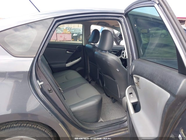 45678975 :رقم المزاد ، JTDKN3DU8D1705122 vin ، 2013 Toyota Prius Five/four/three/three Se/two مزاد بيع
