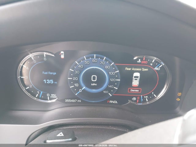 45678980 :رقم المزاد ، 1GYS4KKJ1HR271469 vin ، 2017 Cadillac Escalade Esv Platinum مزاد بيع