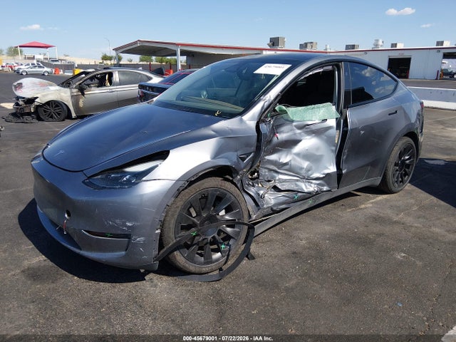 7SAYGAEEXRF204685 Tesla Model Y Long Range Dual Motor All-wheel Drive