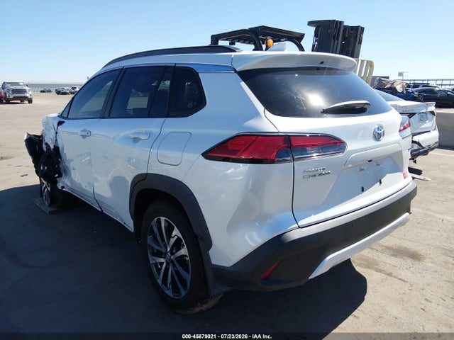 Toyota Corolla Cross Xle 2024 7MUDAAAG1RV096088 Image 3