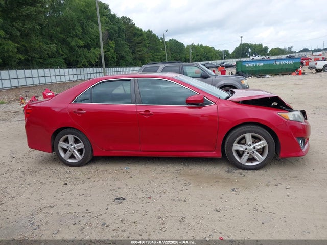 45679040 :رقم المزاد ، 4T1BF1FK3CU577281 vin ، 2012 Toyota Camry Se مزاد بيع