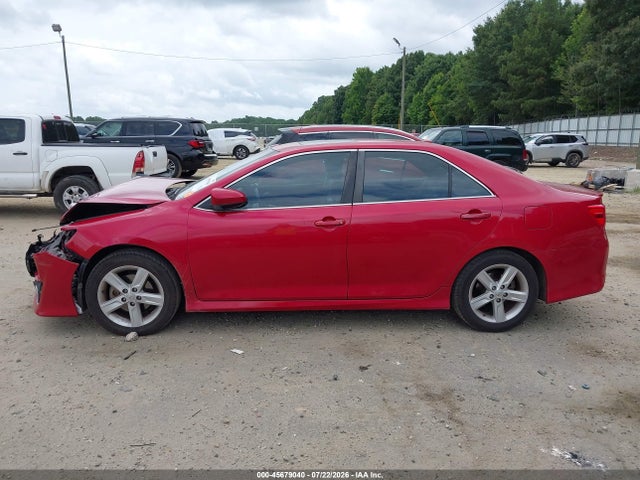 45679040 :رقم المزاد ، 4T1BF1FK3CU577281 vin ، 2012 Toyota Camry Se مزاد بيع