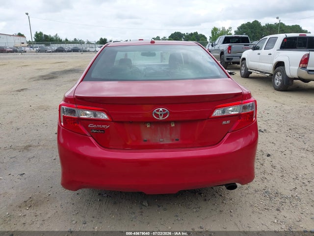 45679040 :رقم المزاد ، 4T1BF1FK3CU577281 vin ، 2012 Toyota Camry Se مزاد بيع