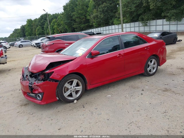 45679040 :رقم المزاد ، 4T1BF1FK3CU577281 vin ، 2012 Toyota Camry Se مزاد بيع