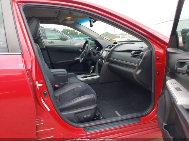 45679040 :رقم المزاد ، 4T1BF1FK3CU577281 vin ، 2012 Toyota Camry Se مزاد بيع