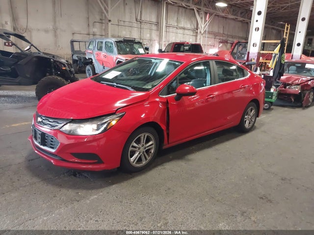 Chevrolet Cruze Lt Auto 2017 1G1BE5SMXH7260635 Image 2