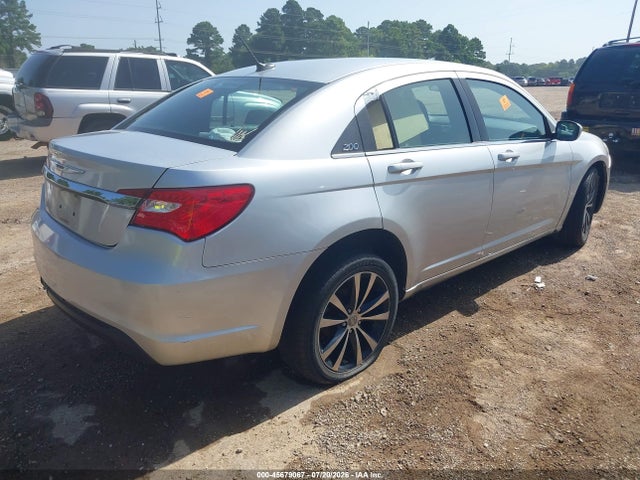 Продаж на аукціоні авто 2012 Chrysler 200 Touring, vin: 1C3CCBBB0CN146182, номер лоту: 45679067