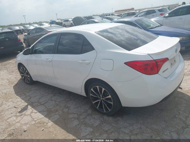 Toyota COROLLA SE 2019 5YFBURHE1KP898845 Image 3