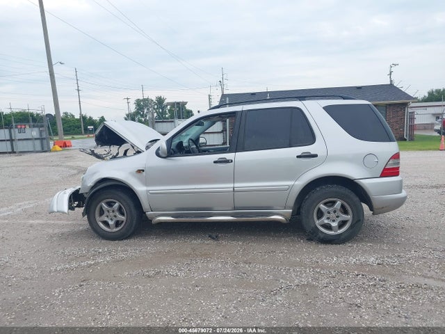 45679072 :رقم المزاد ، 4JGAB54E11A289351 vin ، 2001 Mercedes-benz Ml 320 مزاد بيع