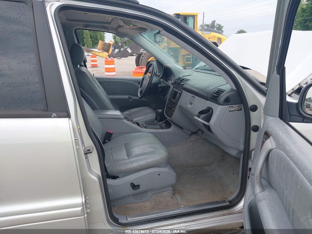 45679072 :رقم المزاد ، 4JGAB54E11A289351 vin ، 2001 Mercedes-benz Ml 320 مزاد بيع