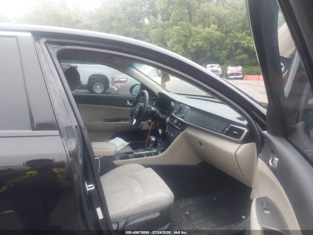 Продажа на аукционе авто 2017 Kia Optima Lx, vin: 5XXGT4L37HG155173, номер лота: 45679095