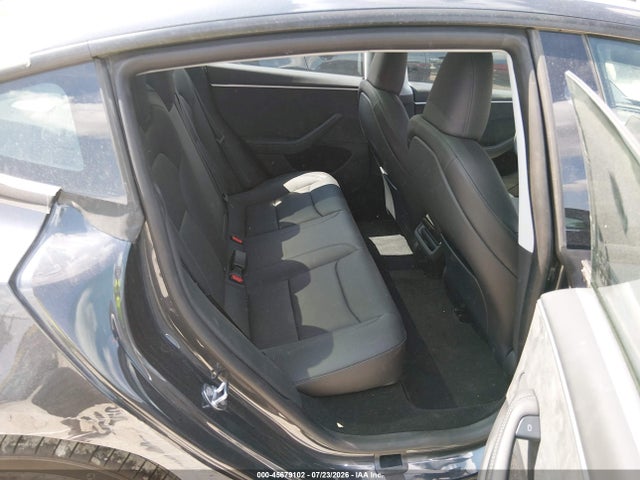 45679102 :رقم المزاد ، 5YJ3E1EB4SF959890 vin ، 2025 Tesla Model 3 Long Range All-wheel Drive مزاد بيع