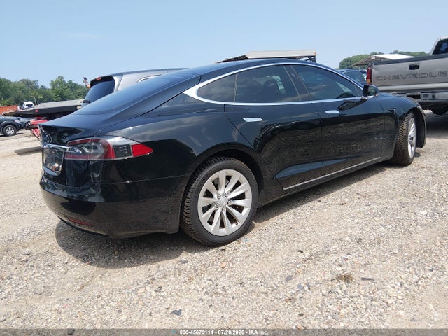 Aukcja sprzedaży 2018 Tesla Model S, vin: 5YJSA1E23JF294843, numer aukcji: 45679114