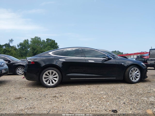 Aukcja sprzedaży 2018 Tesla Model S, vin: 5YJSA1E23JF294843, numer aukcji: 45679114