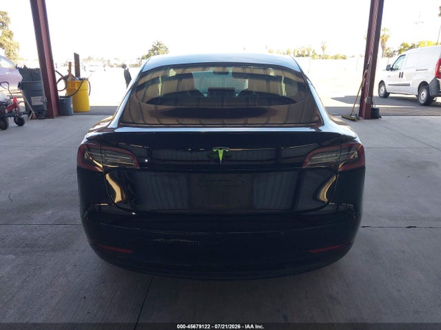 Продаж на аукціоні авто 2018 Tesla Model 3 Long Range/mid Range, vin: 5YJ3E1EA1JF059406, номер лоту: 45679122