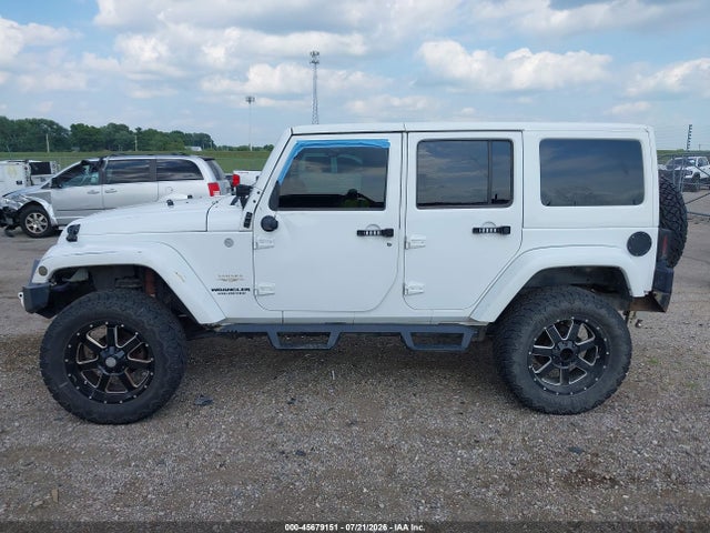 2013 Jeep Wrangler Unlimited Sahara მანქანა იყიდება აუქციონზე, vin: 1C4BJWEG5DL666886, აუქციონის ნომერი: 45679151