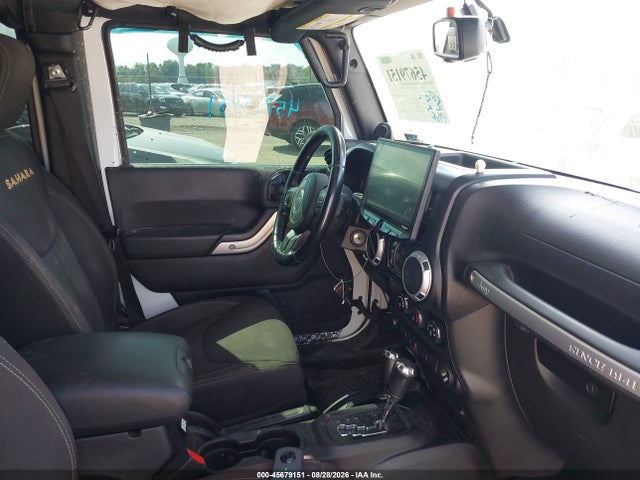 2013 Jeep Wrangler Unlimited Sahara მანქანა იყიდება აუქციონზე, vin: 1C4BJWEG5DL666886, აუქციონის ნომერი: 45679151