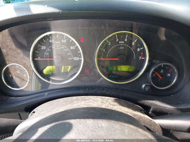 2013 Jeep Wrangler Unlimited Sahara მანქანა იყიდება აუქციონზე, vin: 1C4BJWEG5DL666886, აუქციონის ნომერი: 45679151