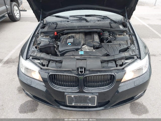 45679182 :رقم المزاد ، WBAPK7C5XBA818709 vin ، 2011 Bmw 328i Xdrive مزاد بيع