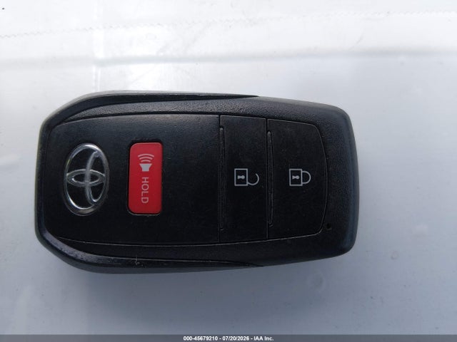 JTDACAAU1P3006966 Toyota PRIUS XLE