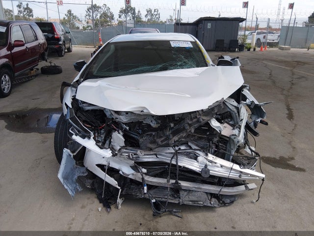 JTDACAAU1P3006966 Toyota PRIUS XLE