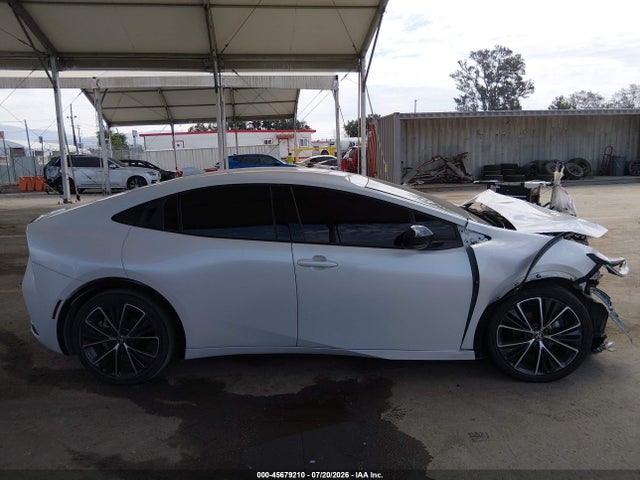 JTDACAAU1P3006966 Toyota PRIUS XLE