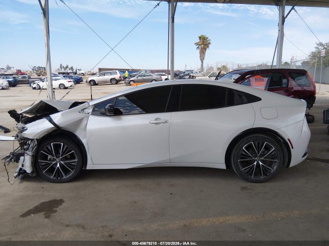 JTDACAAU1P3006966 Toyota PRIUS XLE