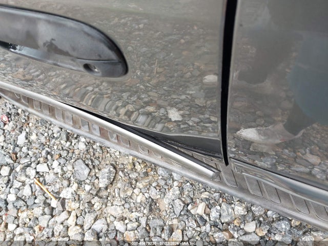 45679230 :رقم المزاد ، 1GKES16S156134541 vin ، 2005 Gmc Envoy Xl Sle مزاد بيع