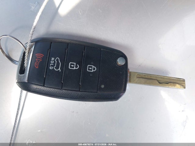 KIA Sorento 2.4l L 2016 5XYPG4A35GG057731 Image 11