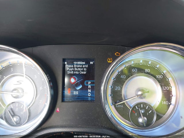 45679300 :رقم المزاد ، 2C3CCABGXDH707987 vin ، 2013 Chrysler 300 300s مزاد بيع